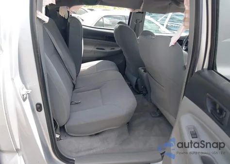 2011 Toyota Tacoma Base V6 z USA, uszkodzony, nr VIN 3TMLU4EN6BM059616